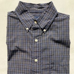 Basic Editions Navy, Gold, White Button Up SM